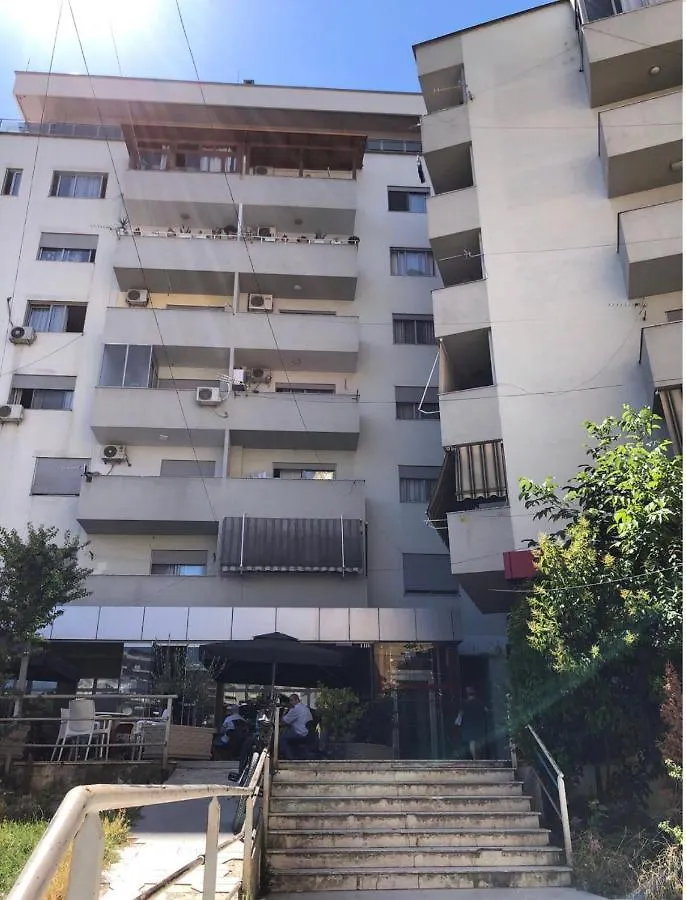 Lovely Apartment In The Heart Of ティラナ 0*,  アルバニア